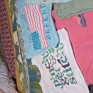 Ladies sz Large set of 5 short sleeve shirta